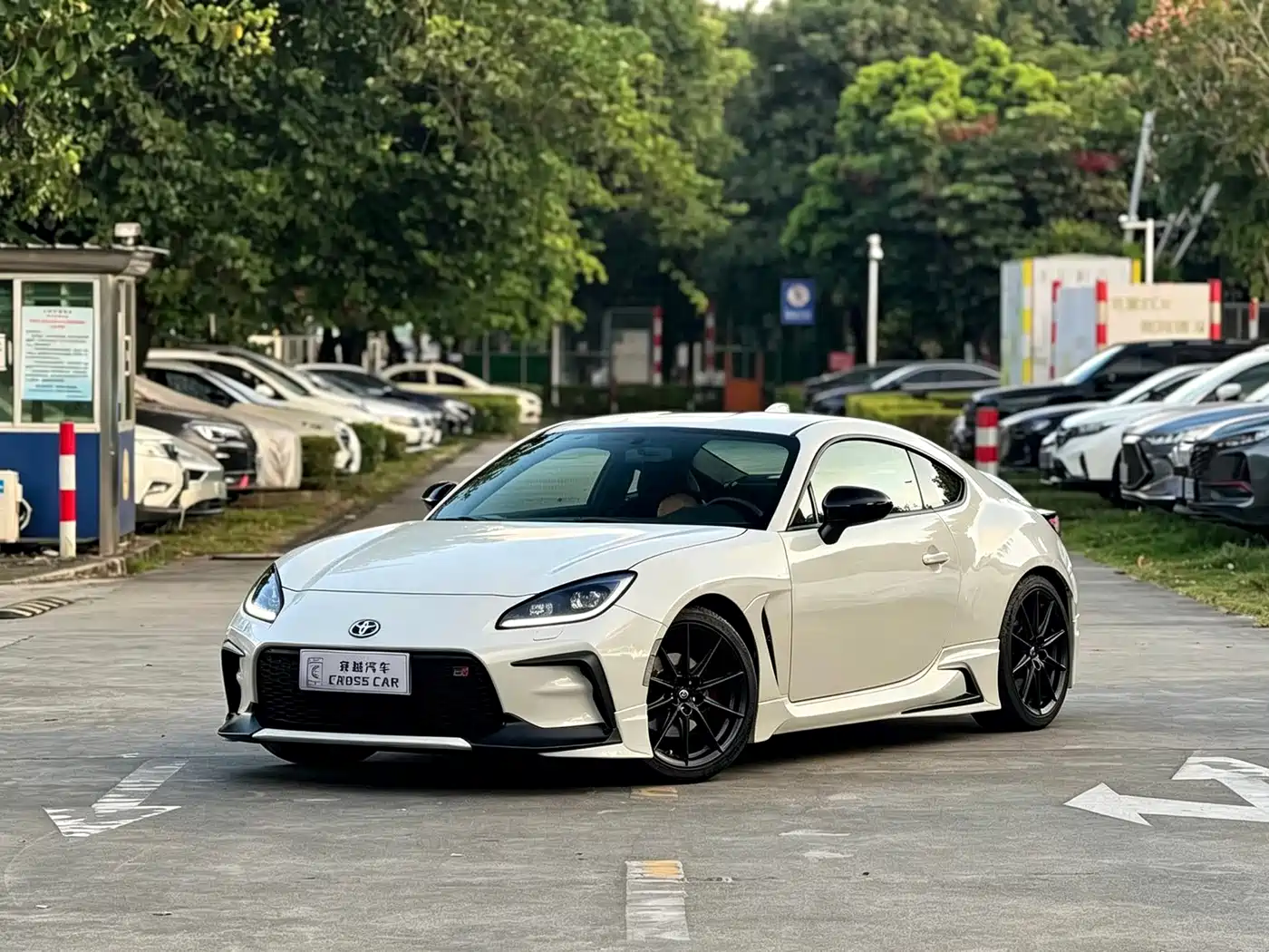 Similar car