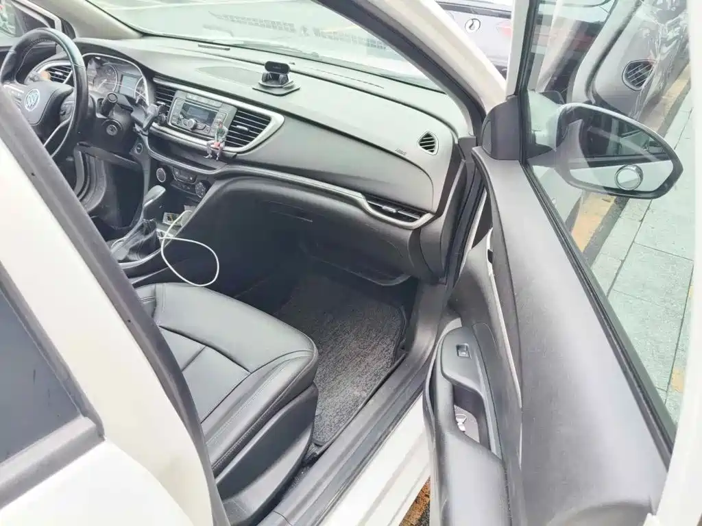 Photo 12 - Buick Excelle
