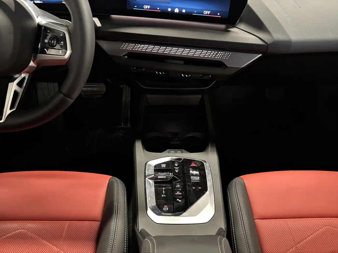 BMW 2 Series 2025 225L M Sport Moonlight Package фото 17