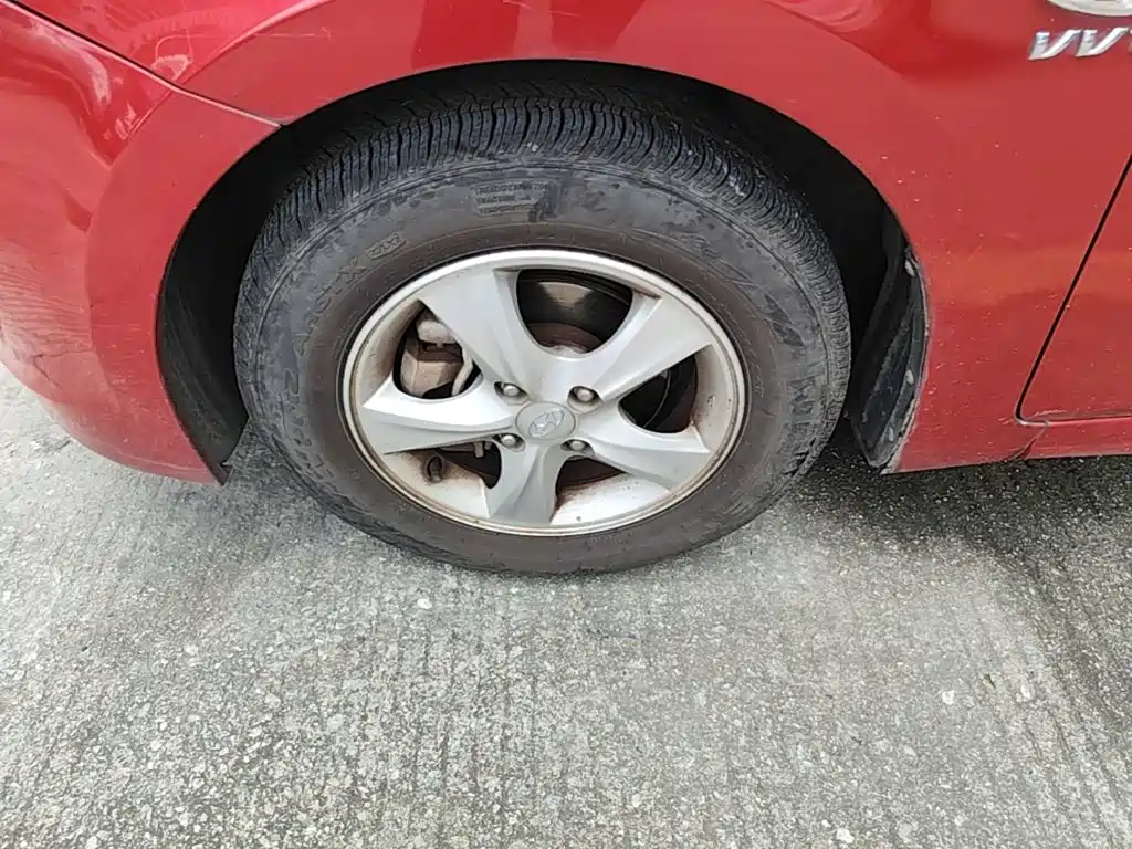 Hyundai Reina 2014 2014 Model 1.4L Automatic GLX