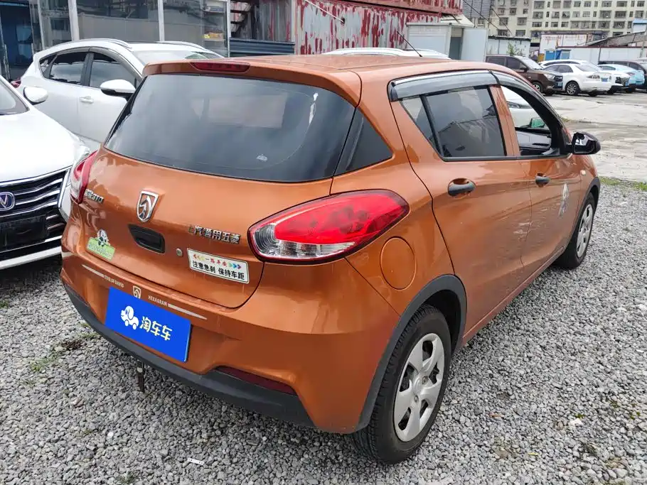 Baojun 310 2017 2016 1.2L Manual Value Edition