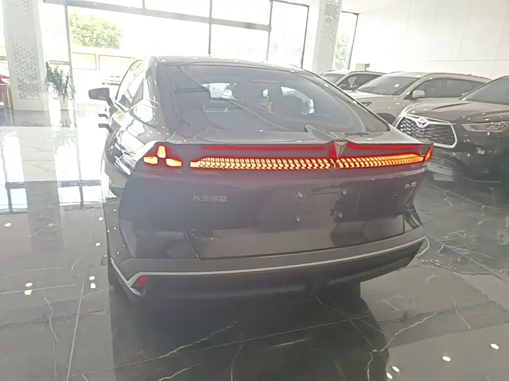 Deepal SL03 2026 2025 Extended Range Sport