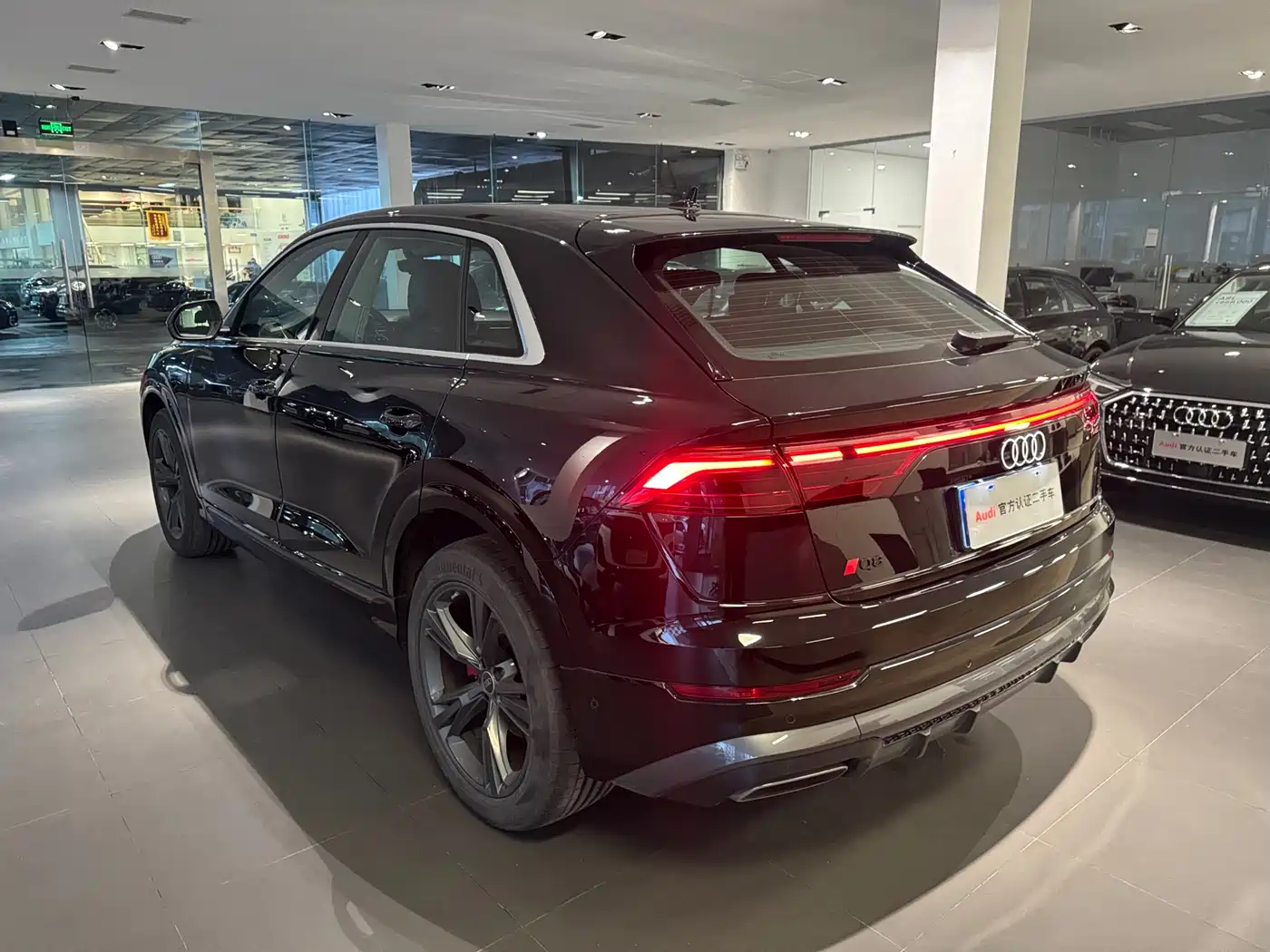 Audi Q8 2024 55 TFSI Luxury Sport фото 4