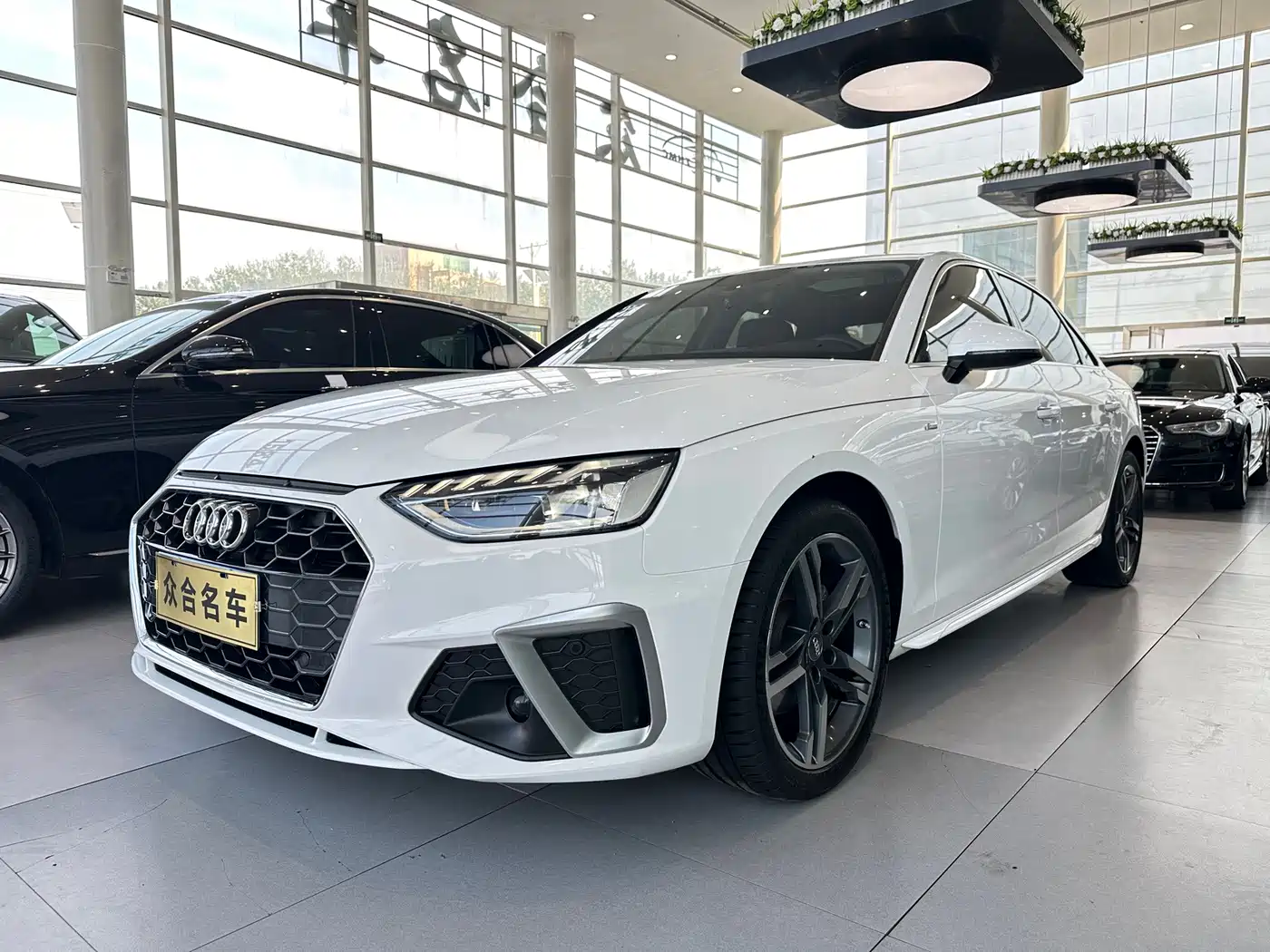 Audi A4L 2020 40 TFSI Fashion Dynamic Edition