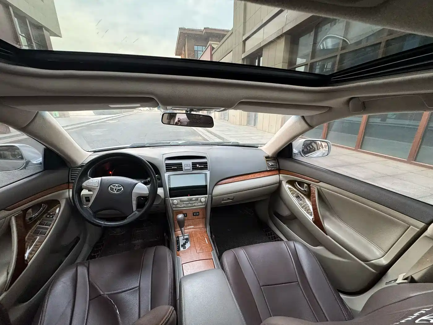 Toyota Camry 2011 200G Classic Anniversary Edition фото 9