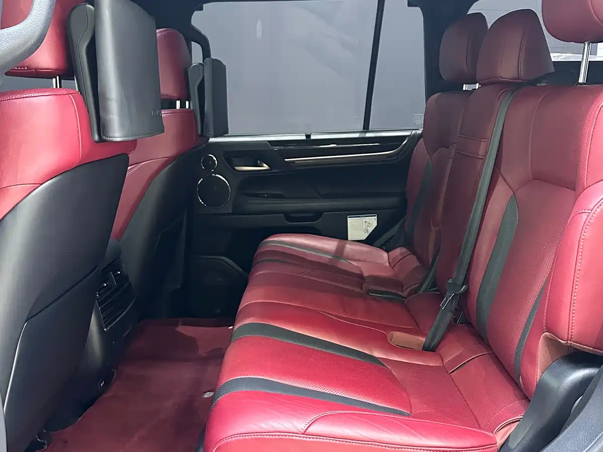 Lexus LX 2019 570 Prestige Luxury Edition фото 9