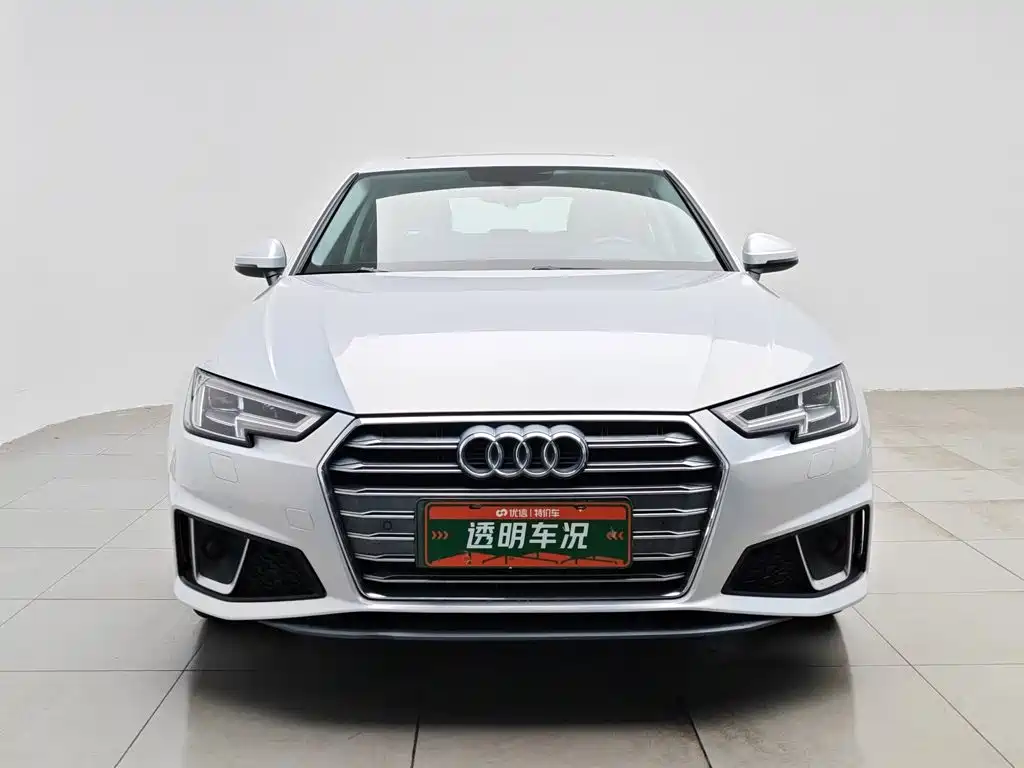 Фото 3 - Audi A4L