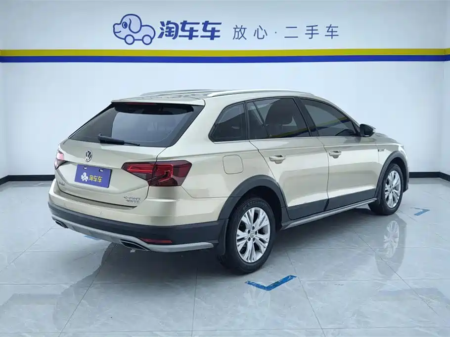 Volkswagen C-TREK 2017 230TSI DSG Comfort фото 3