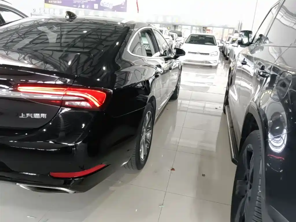 Buick LaCrosse 2019 28T Luxury Edition фото 8