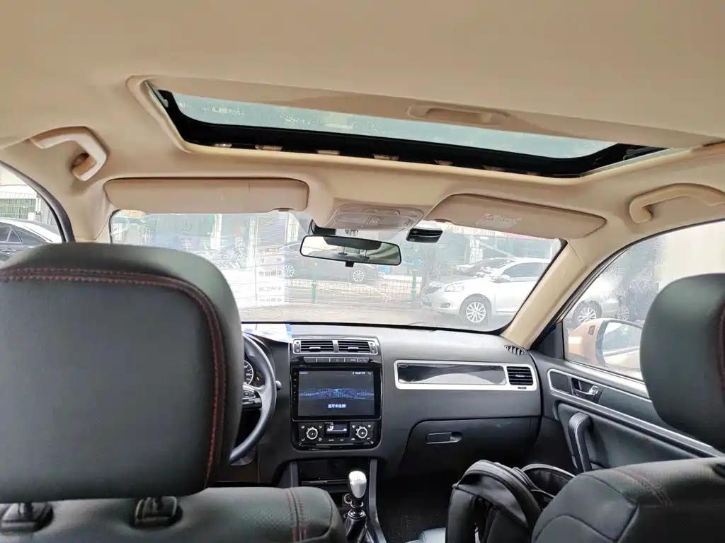Yema Auto Yema T70 2017 2016 Upgrade 1.5T Manual Luxury
