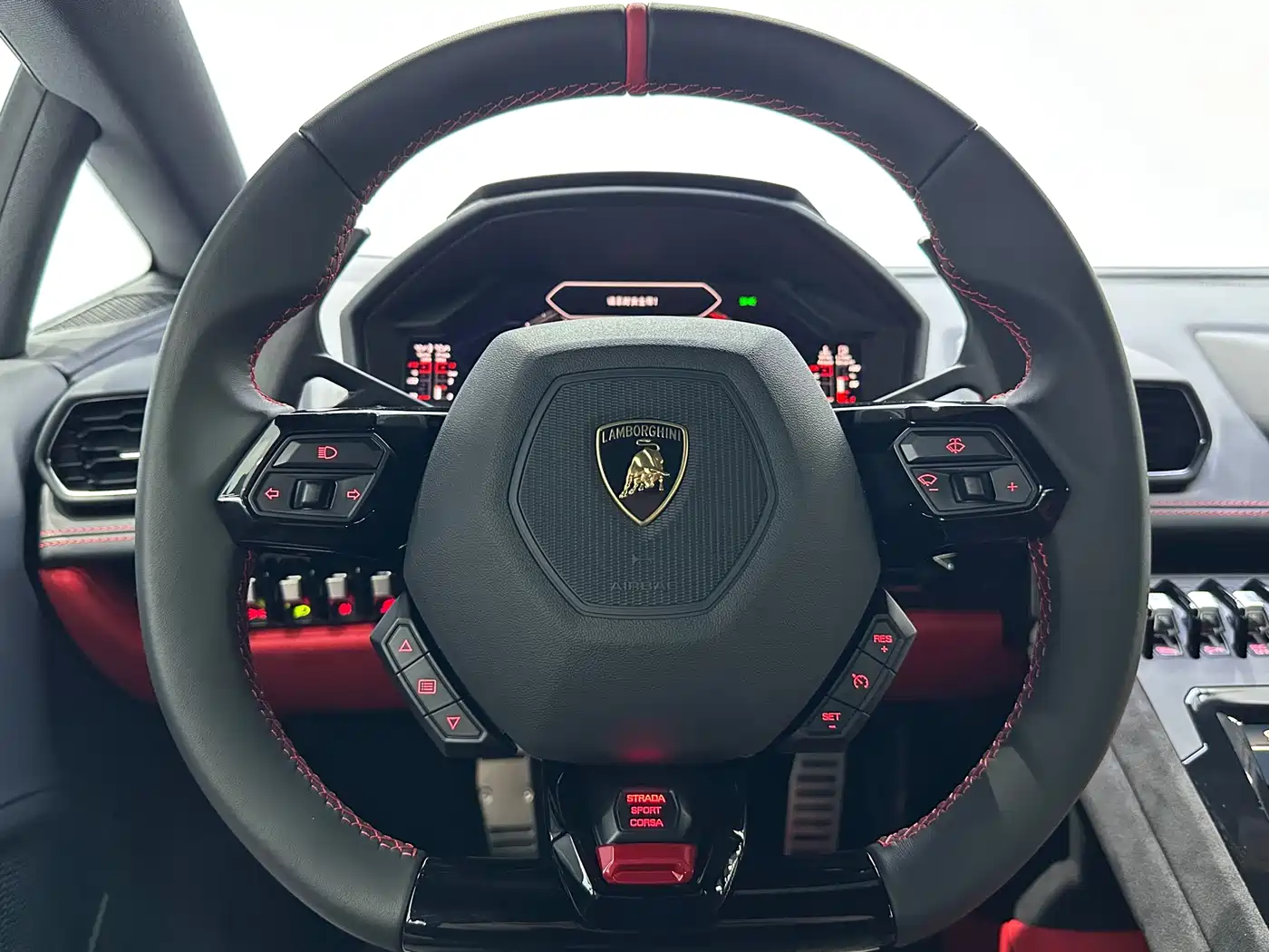 LAMBORGHINI HURACÁN