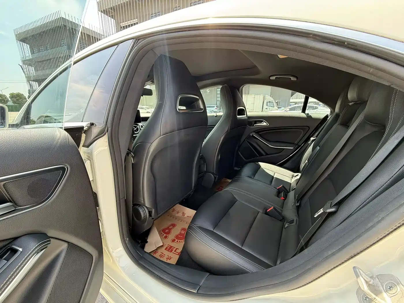 Mercedes-Benz CLA (Import) 2017 CLA 200 Dynamic фото 6