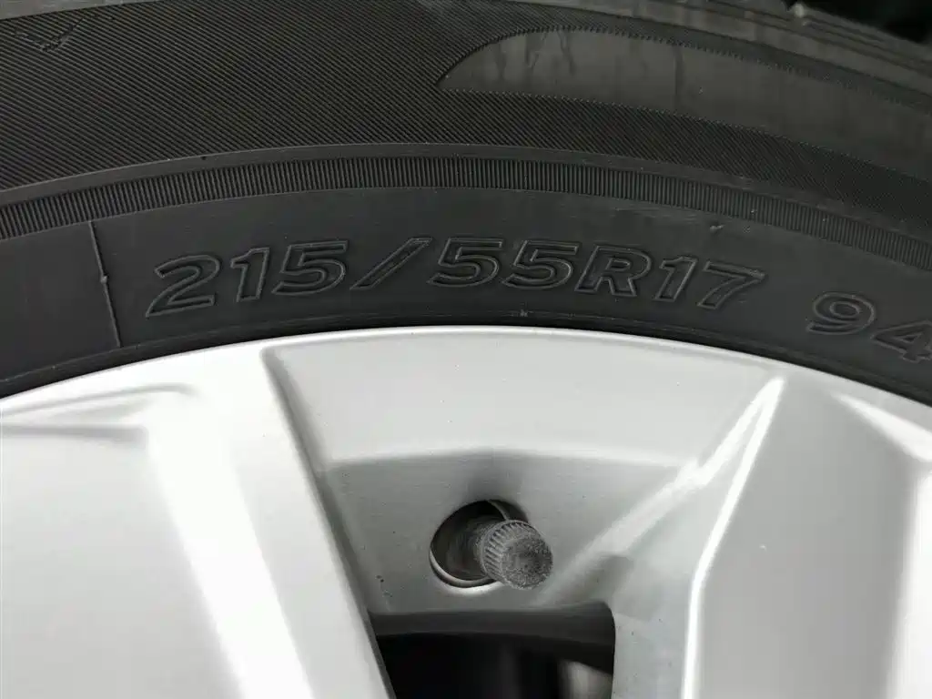 Volkswagen Passat 2019 330TSI Elite Version China VI фото 24