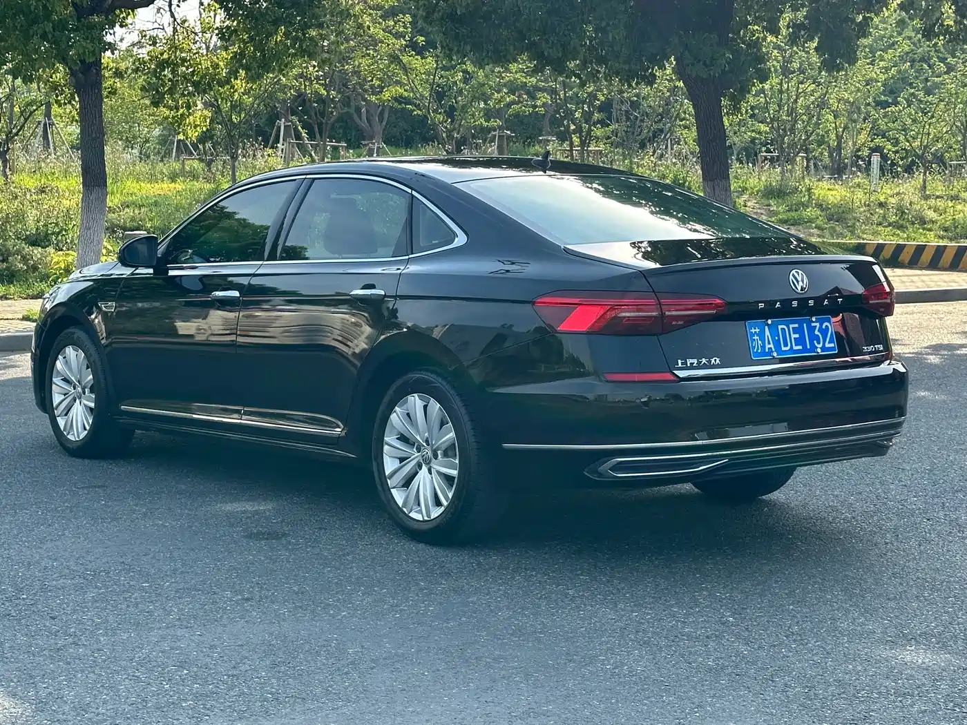 Volkswagen Passat 2019 330TSI Elite Version China VI фото 7