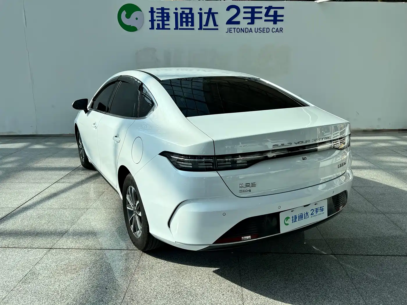 BYD Destroyer 05 2024 DM-i 55KM Pilot Glory Edition фото 7