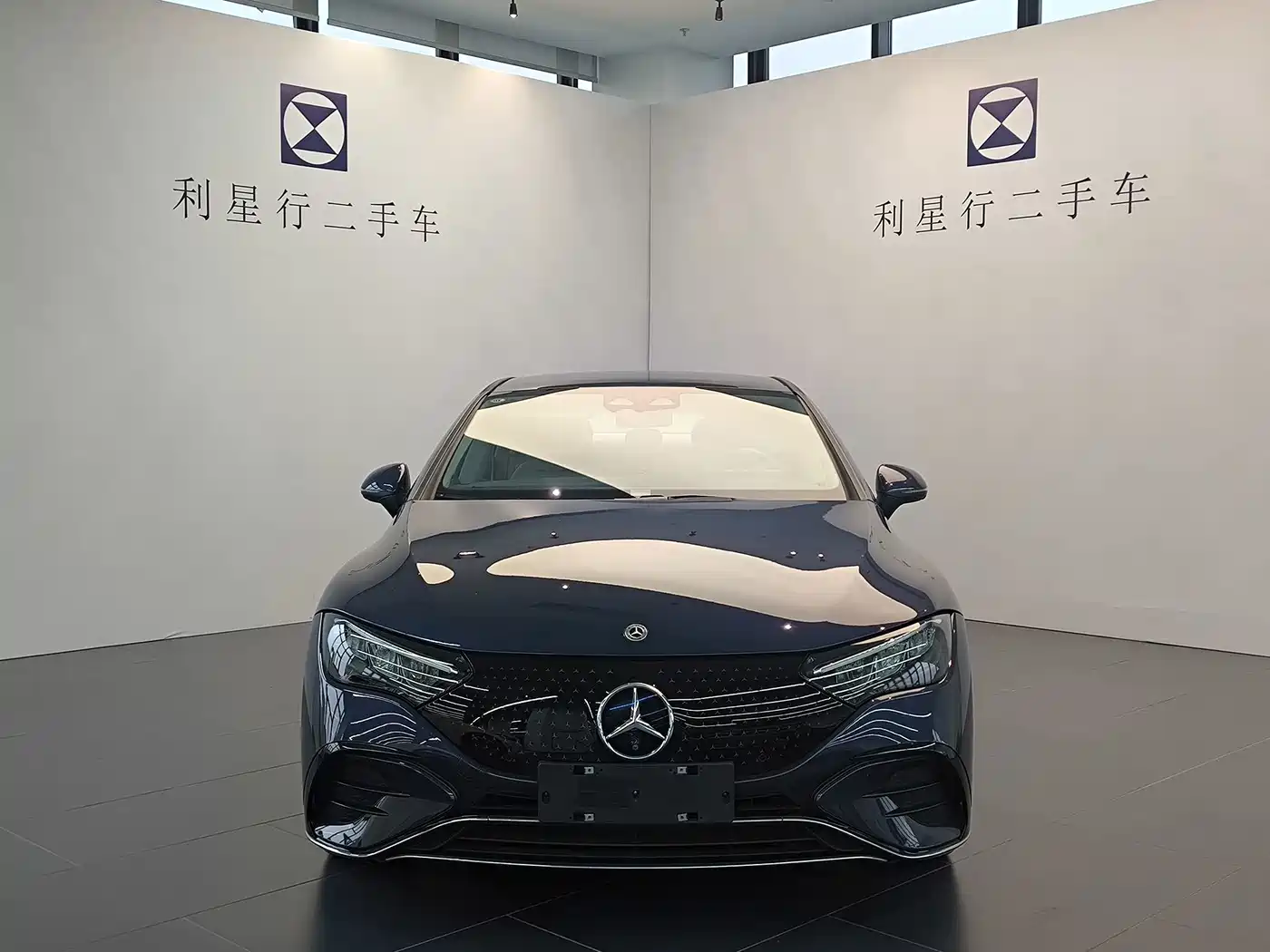 Mercedes-Benz EQE 2025 2025 Model 500 4MATIC Luxury Edition