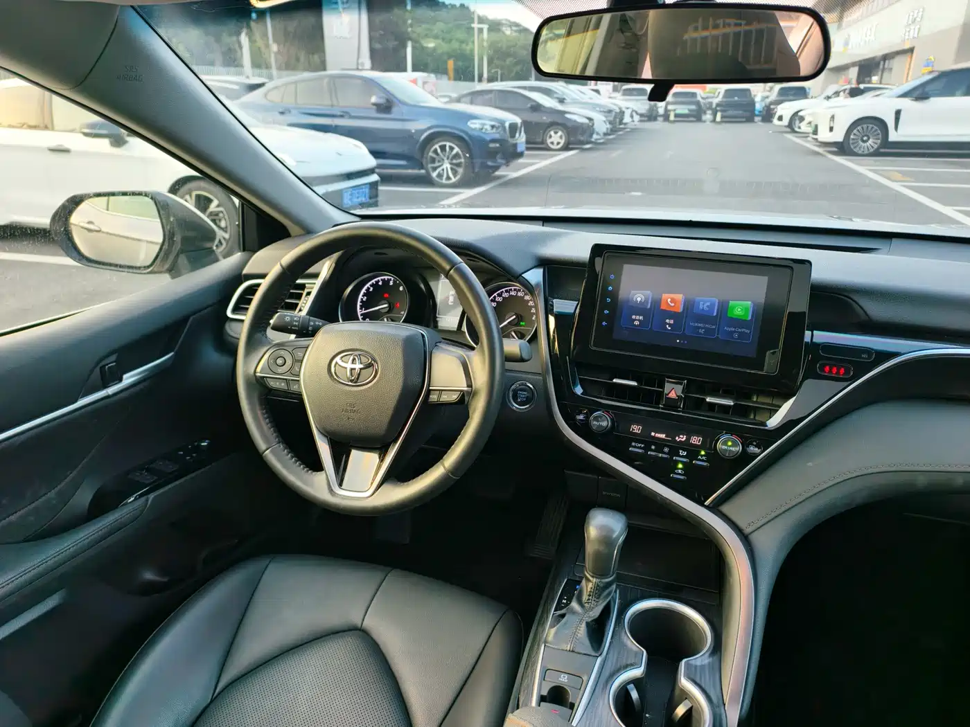 Toyota Camry 2024 2023 2.0GVP Leading Edition