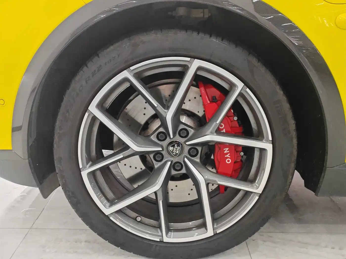 LOTUS SPORTS CAR ELETRE