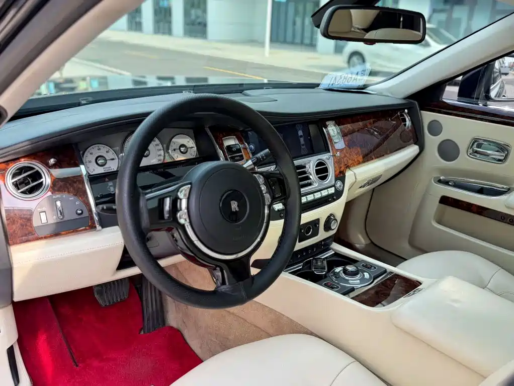 Rolls-Royce Ghost 2010 2010 Model 6.6T Standard