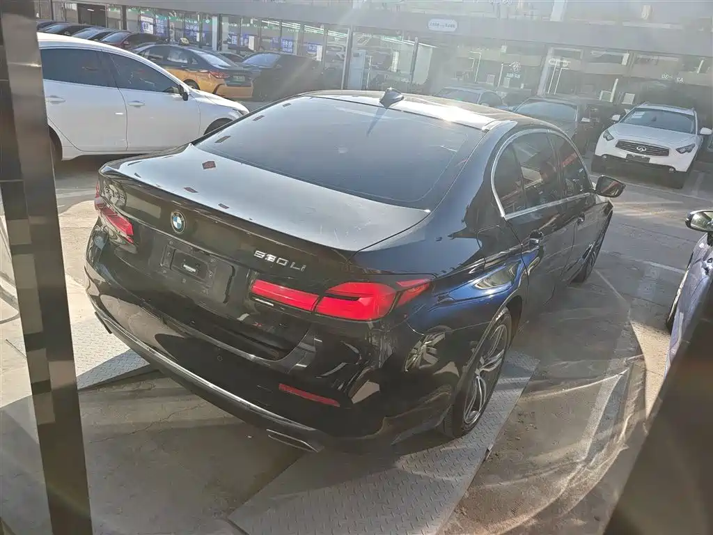BMW 5 Series 2021 Facelift 530Li Leading Luxury Package фото 22