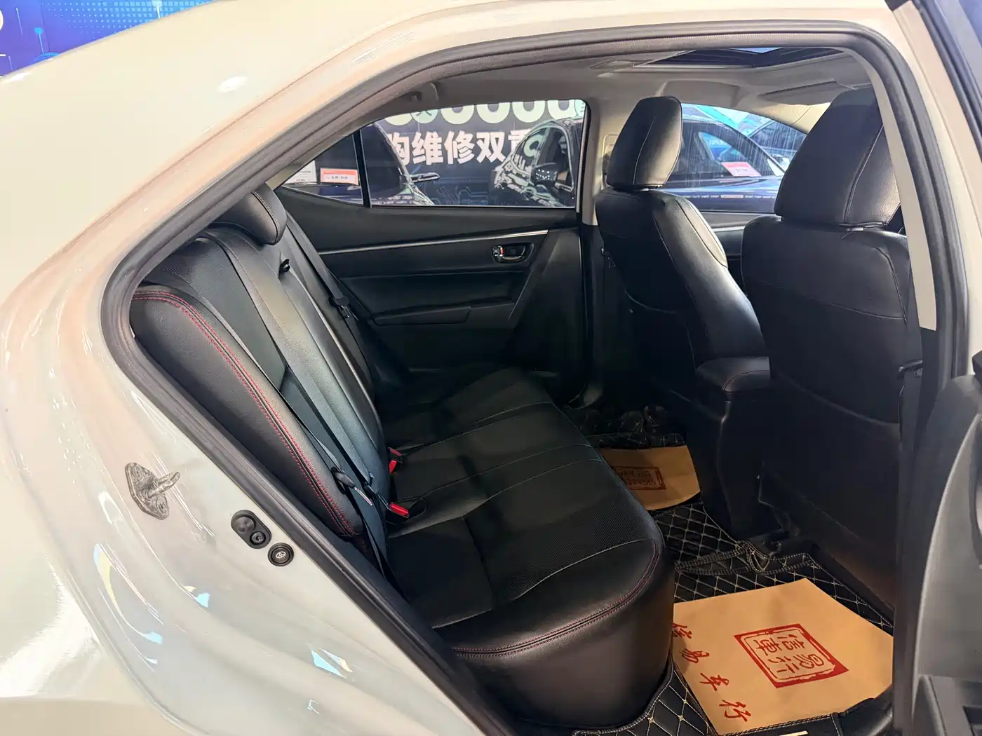 Toyota Levin 2017 Facelift 185T CVT Elite (China V) фото 9
