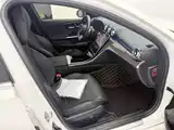 صورة 4 - Mercedes-Benz C-Class