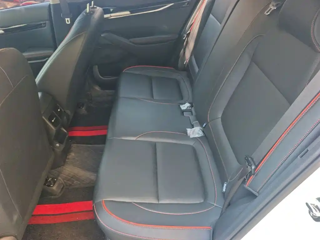 Kia Seltos 2023 1.5L CVT Luxury Edition фото 15