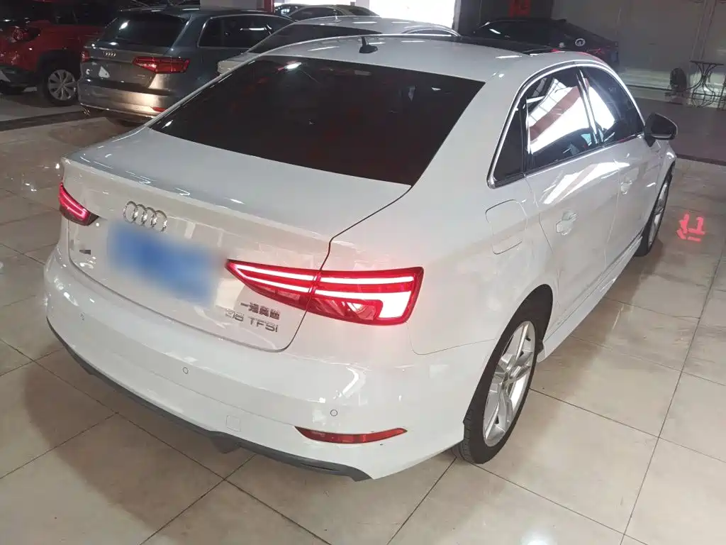 Фото 5 - Audi A3