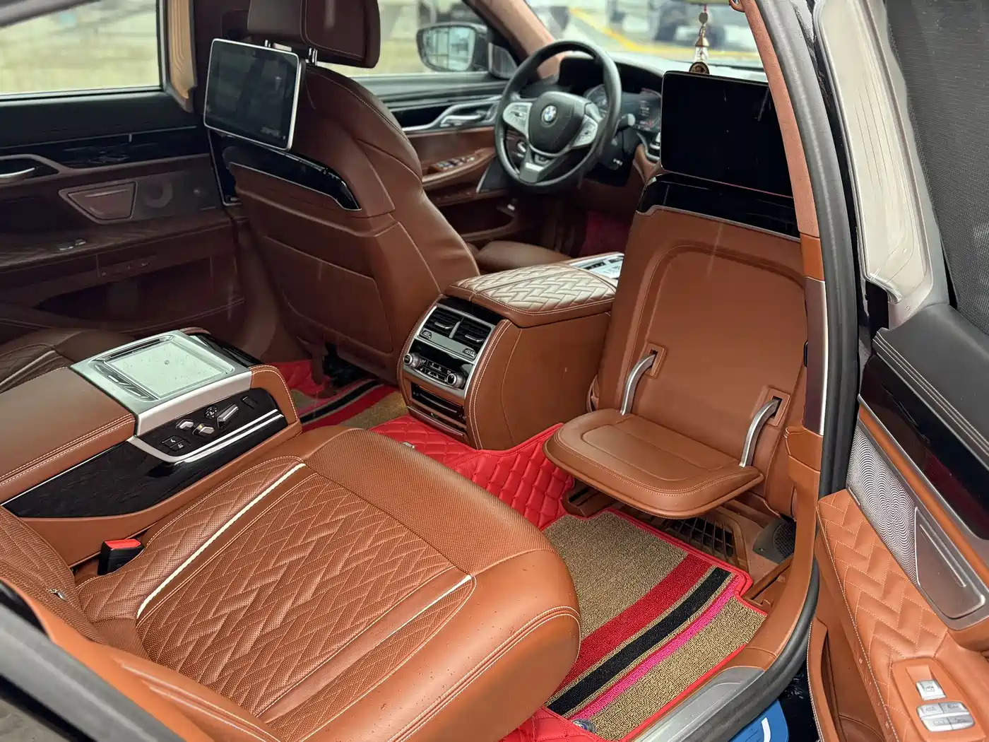 BMW 7 Series 2019 740Li xDrive Executive Luxury Package фото 5