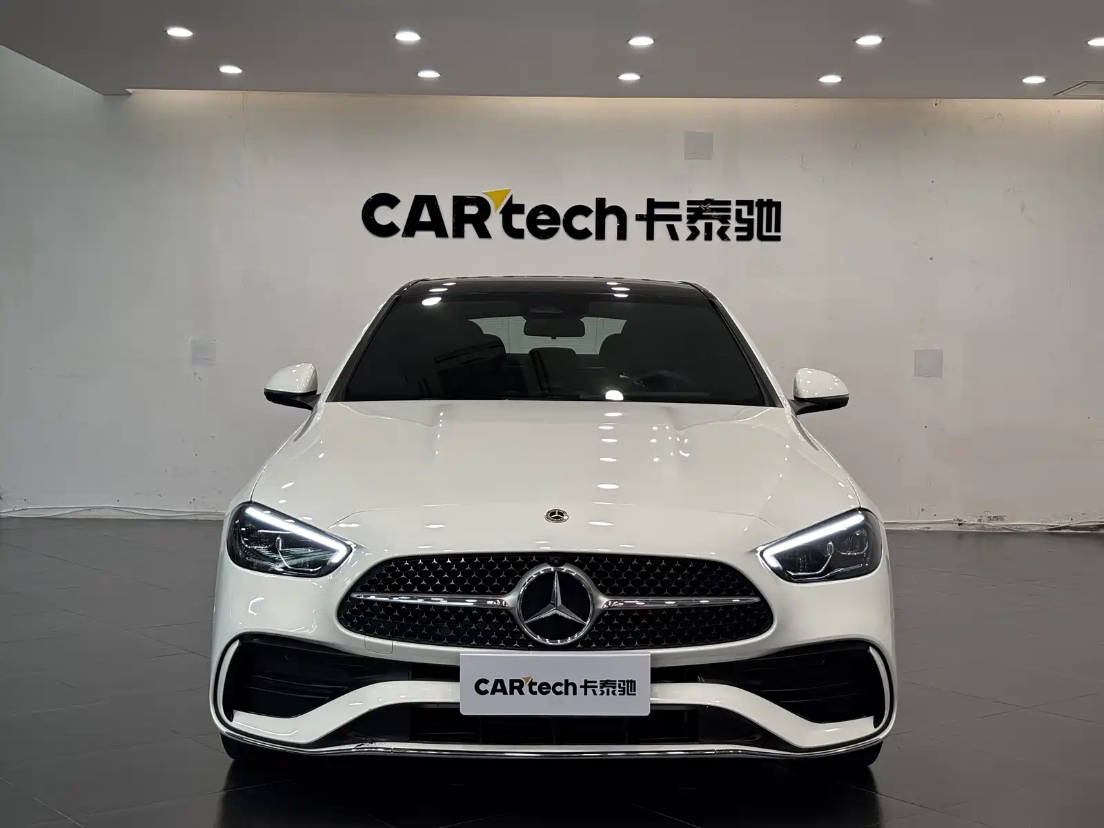Фото 2 - Mercedes-Benz C-Class