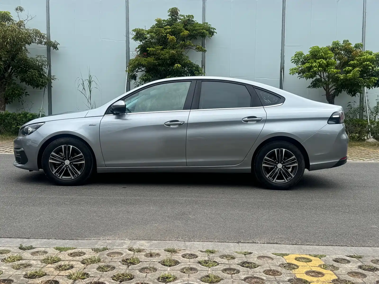 صورة 7 - Peugeot 308