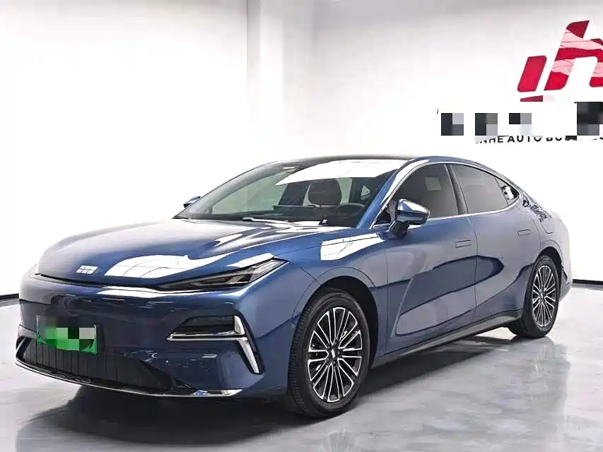 Geely Galaxy Galaxy Xingyao 8 2025 130km EM-i Premium Edition