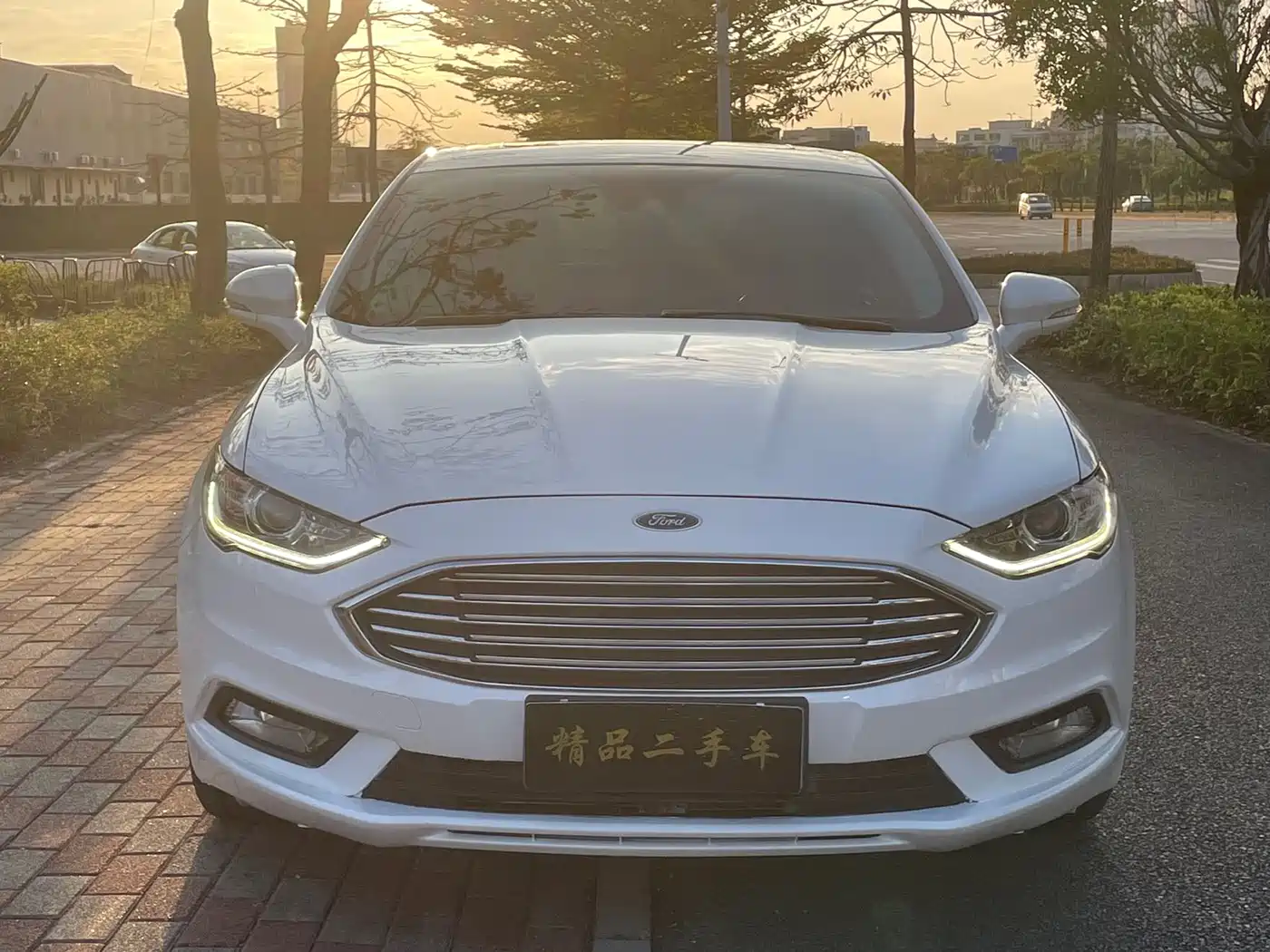 FORD MONDEO
