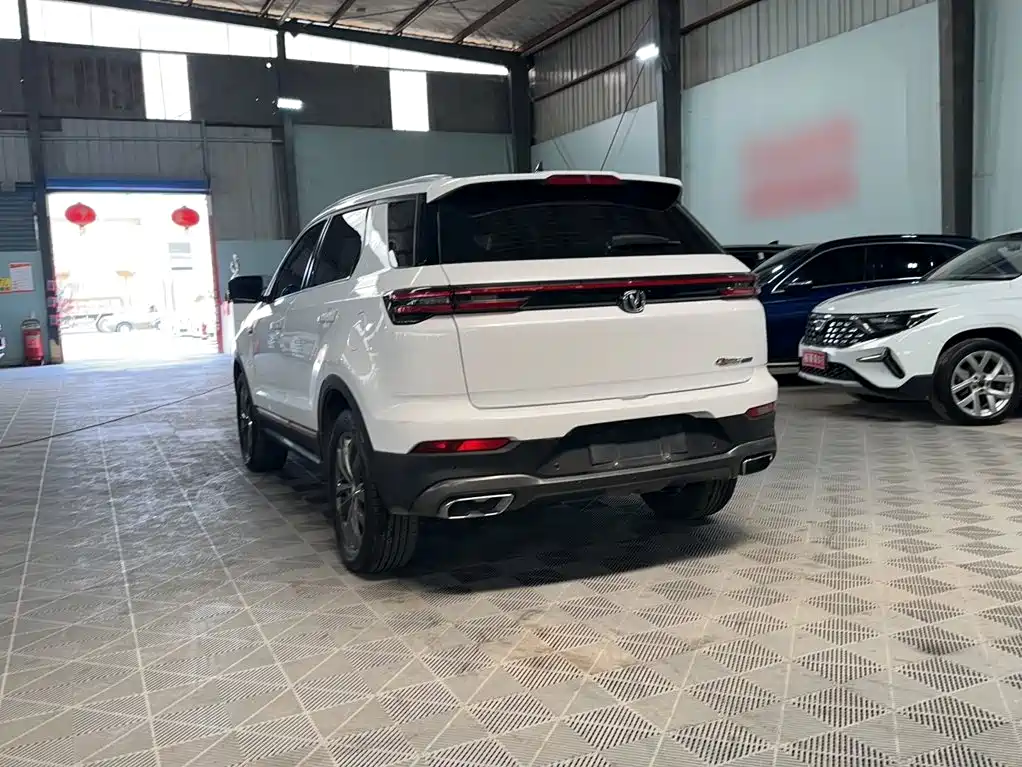 Фото 7 - Changan CS55 PLUS