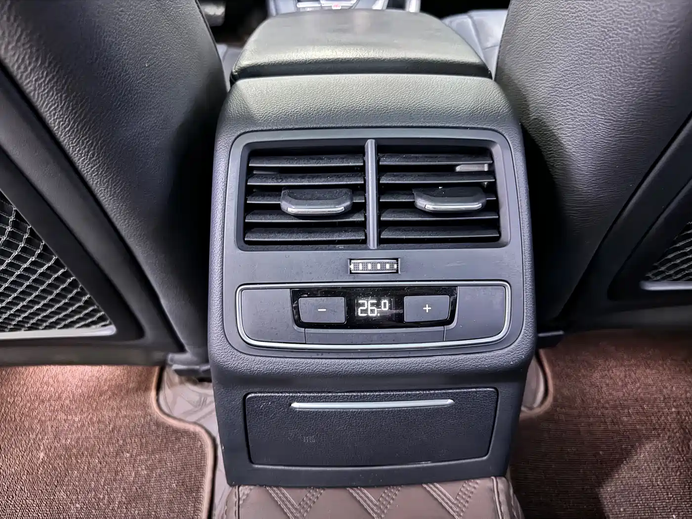 Audi A4L 2019 40 TFSI Fashion (China VI) фото 15