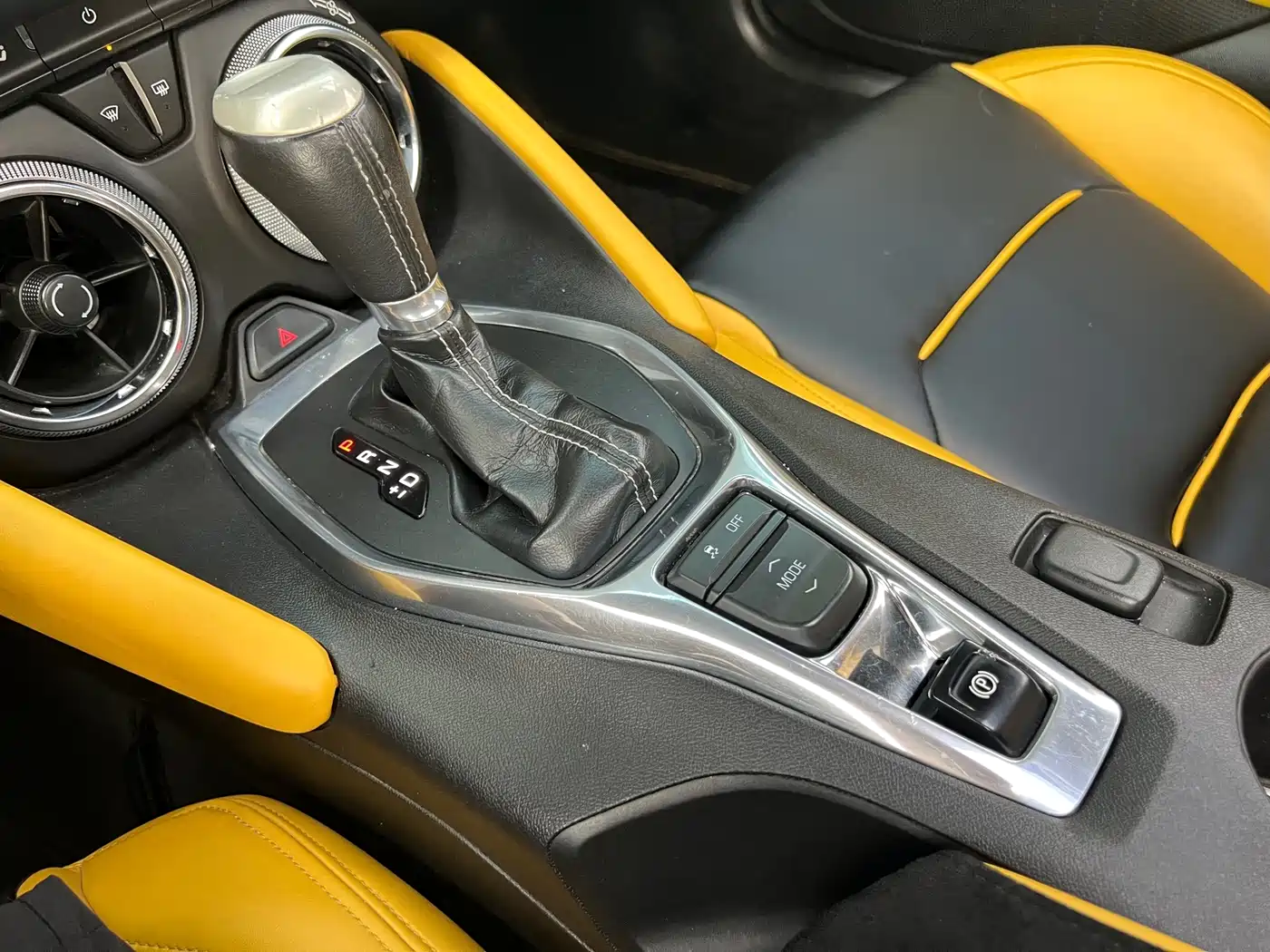 Chevrolet Camaro 2019
