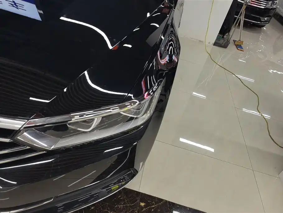 Volkswagen Magotan 2017 330TSI DSG Luxury фото 5