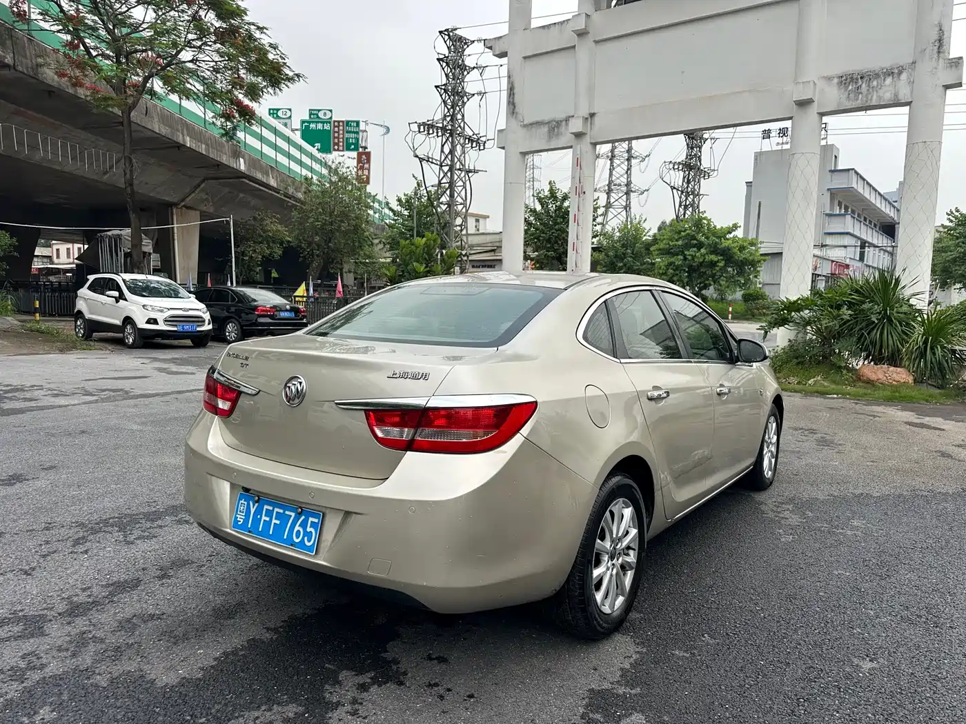 Buick Excelle 2013 GT 1.6L Automatic Fashion Edition фото 5