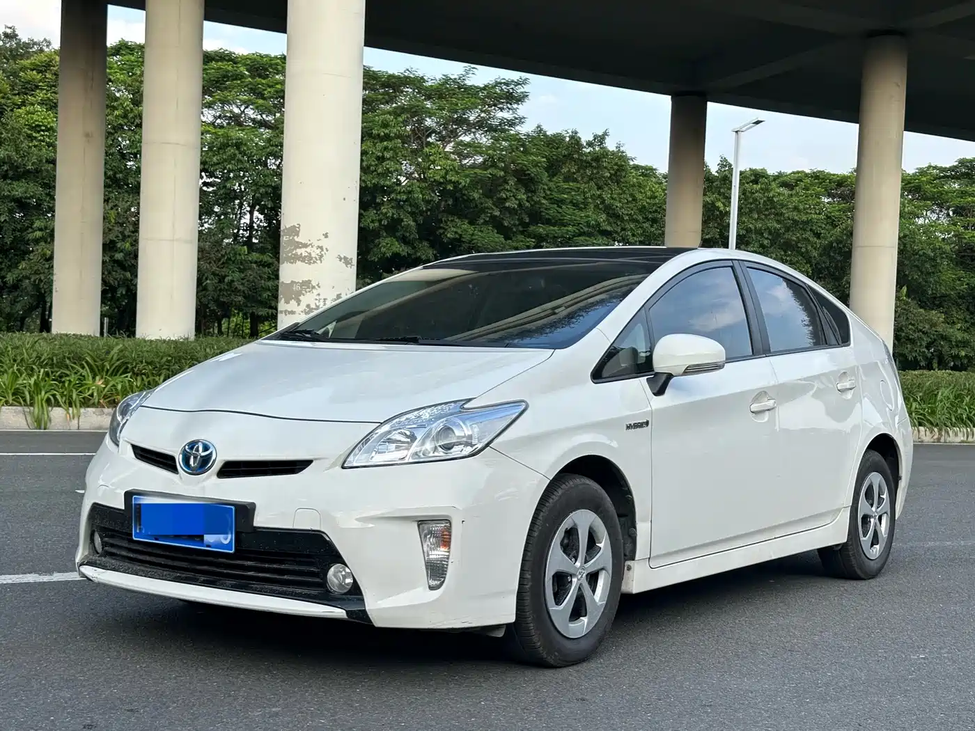 Toyota Prius 2015 2012 1.8L Luxury Advanced Edition