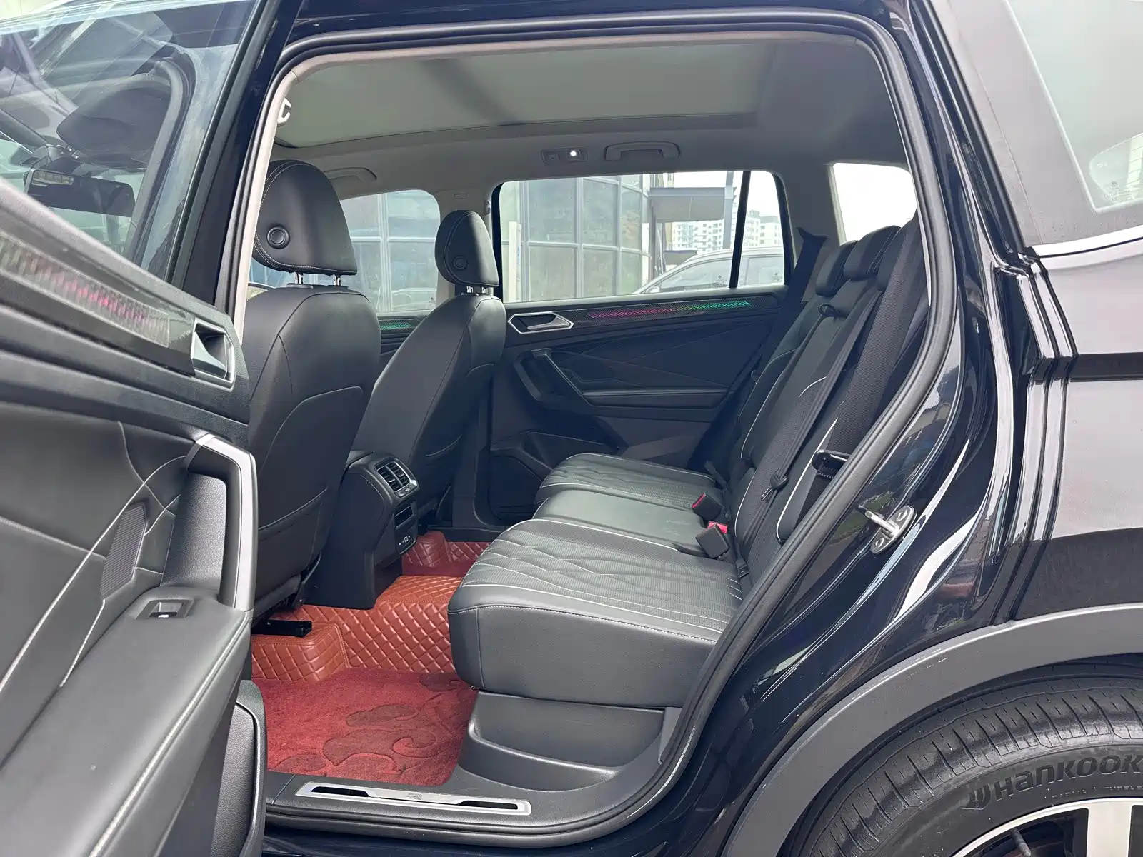 Фото 6 - Volkswagen Tiguan L