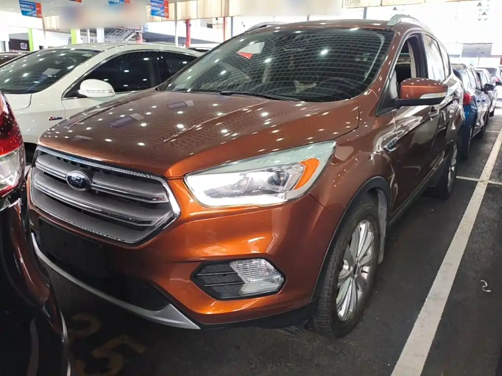 Ford Kuga 2018 2017 EcoBoost 180 AWD Luxury