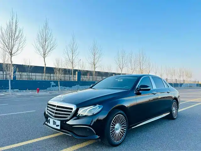 MERCEDES-BENZ E CLASS