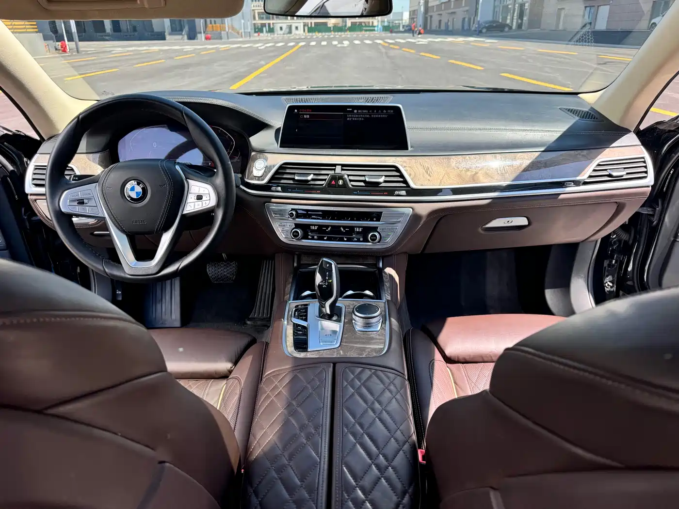 BMW 7 SERIES