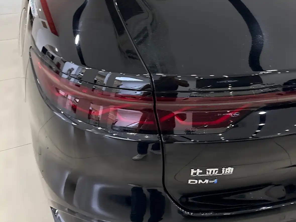 BYD Han 2025 DM-i 125KM LiDAR Smart Driving фото 6