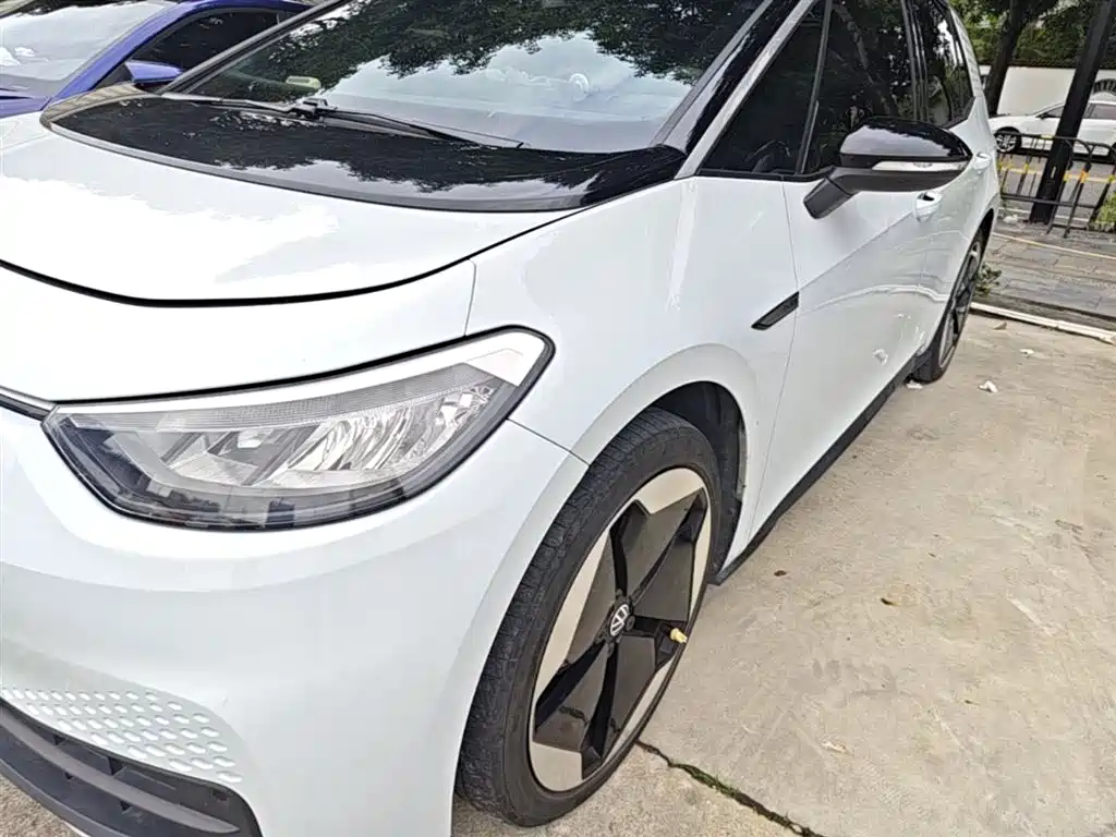 Volkswagen ID.3 2023 Upgraded Pure Intelligence Edition фото 24