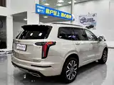 Фото 10 - Cadillac XT6
