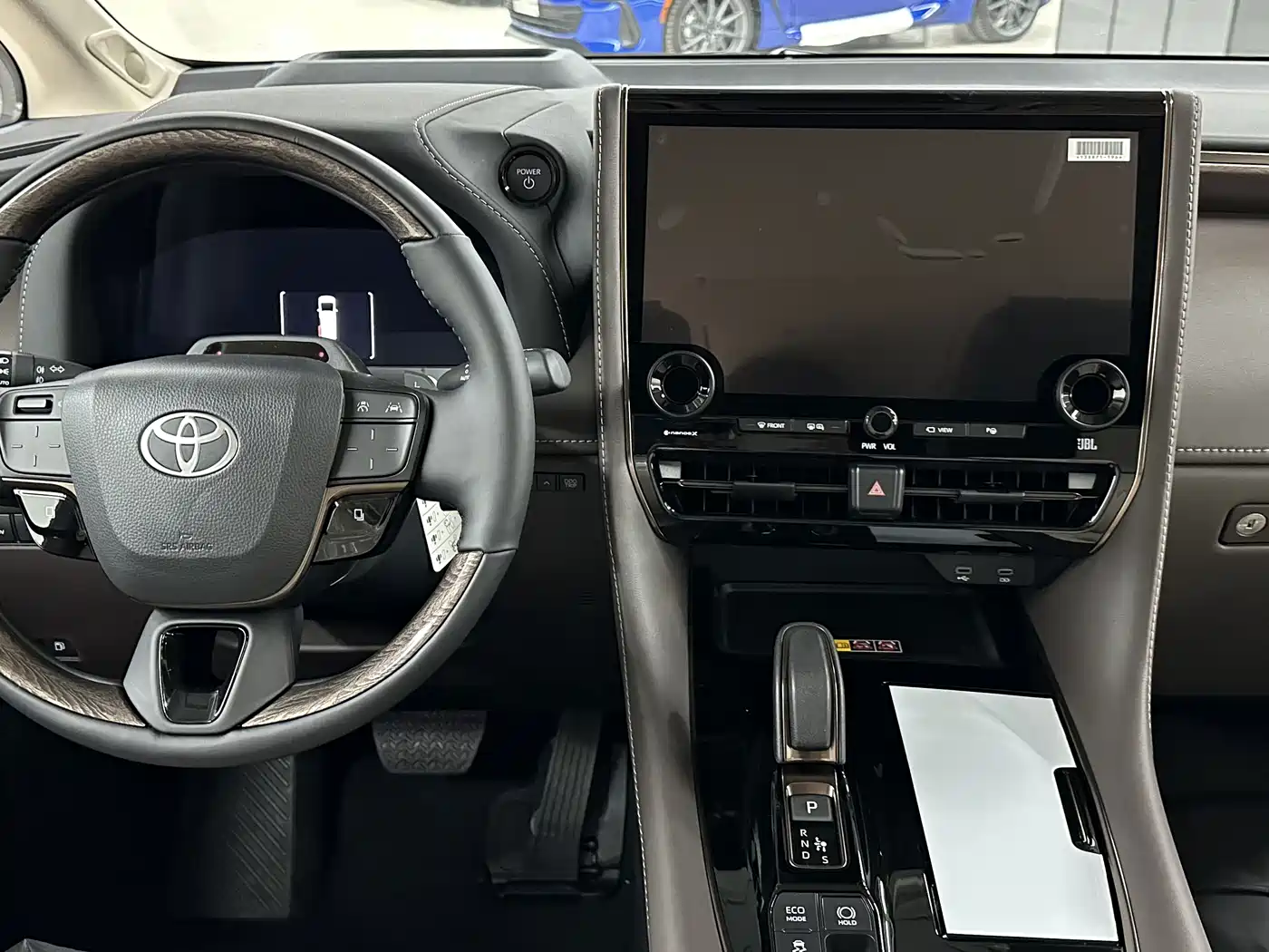 Toyota Alphard 2024 Hybrid 2.5L Ultimate Enjoyment Edition фото 9