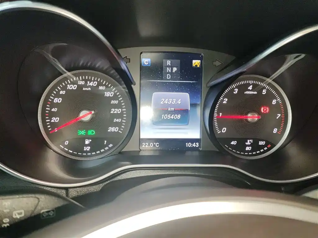 Mercedes-Benz GLC 2017 GLC 260 4MATIC Dynamic фото 12