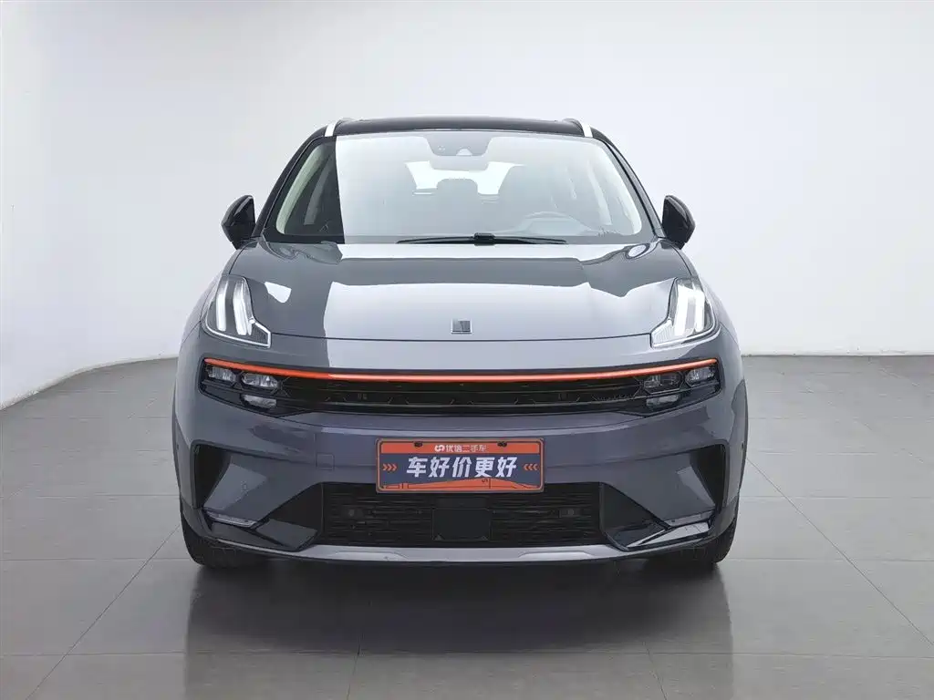 Lynk & Co 06 2020 1.5T Halo фото 3