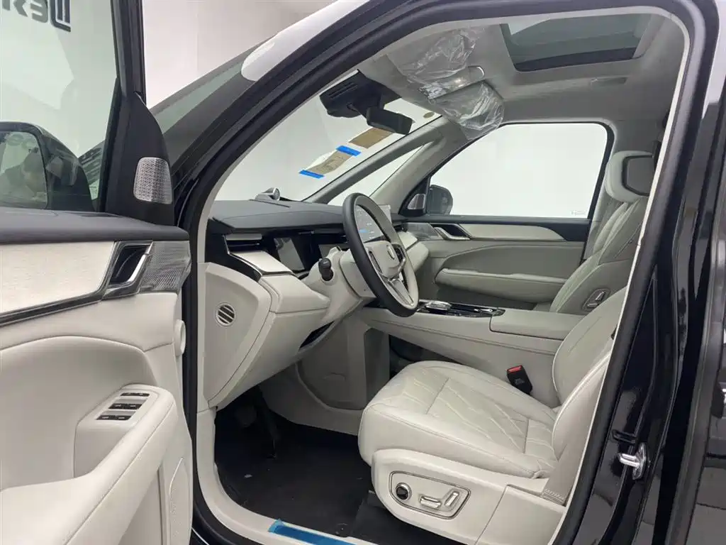 Volvo EM90 2026 2025 Ultra Six-Seater